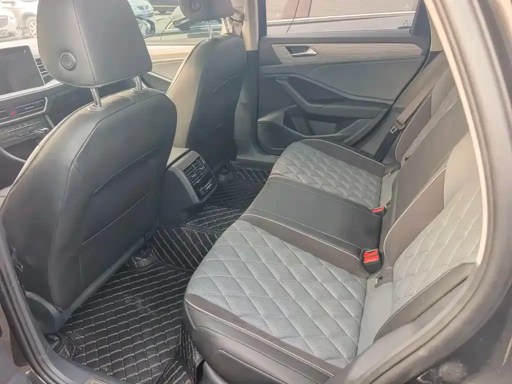 Volkswagen Sagitar 2025 из CN, фото 4