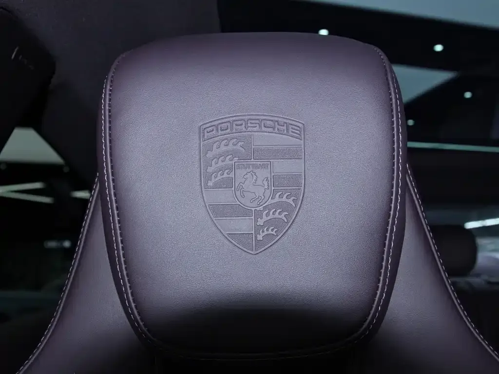 Porsche Taycan 2023 из CN, фото 10