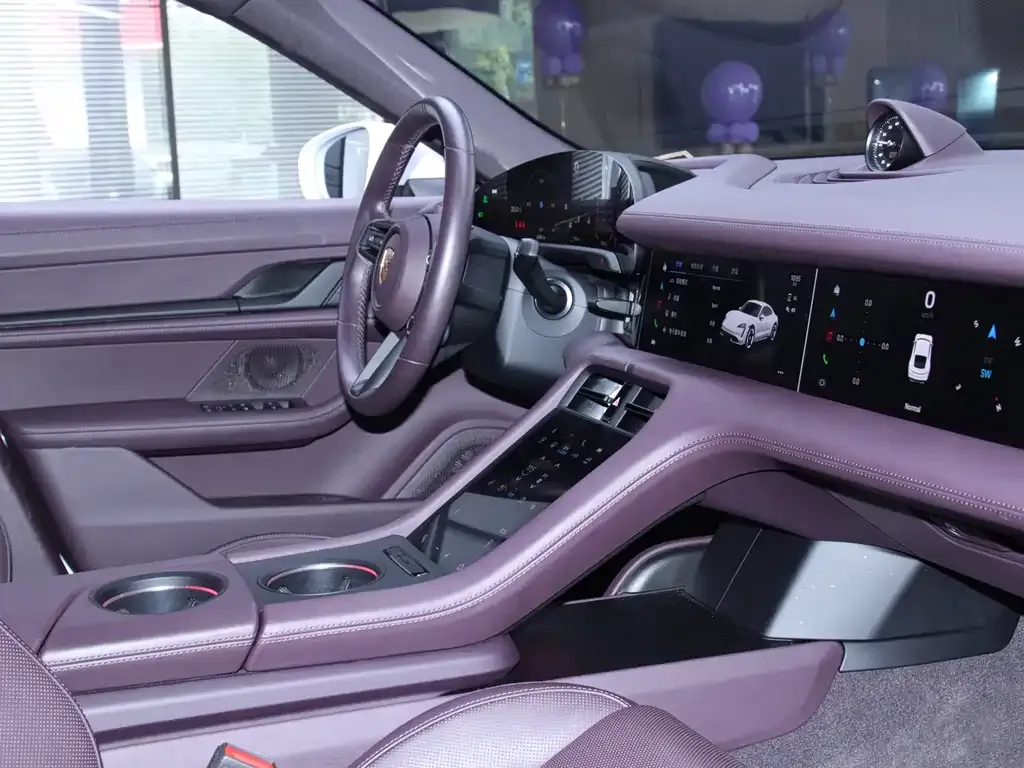 Porsche Taycan 2023 из CN, фото 3