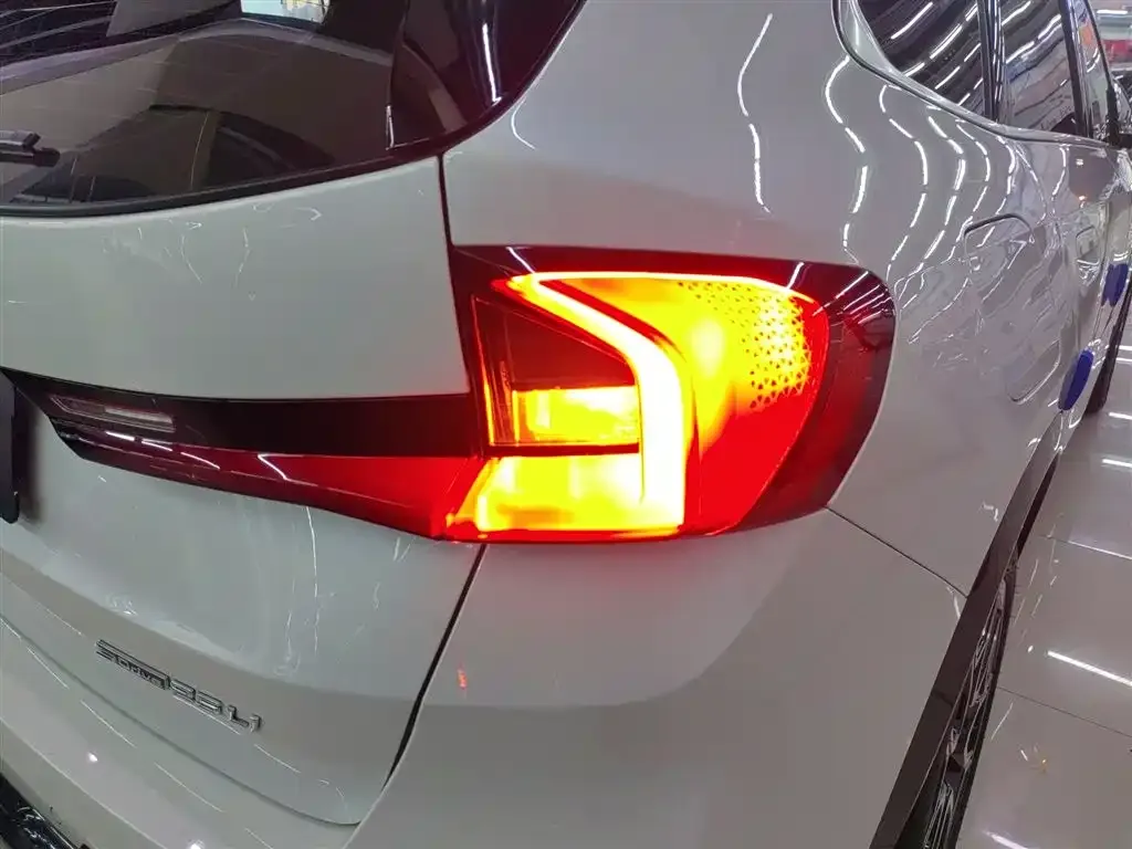 BMW X1 2024 из CN, фото 5