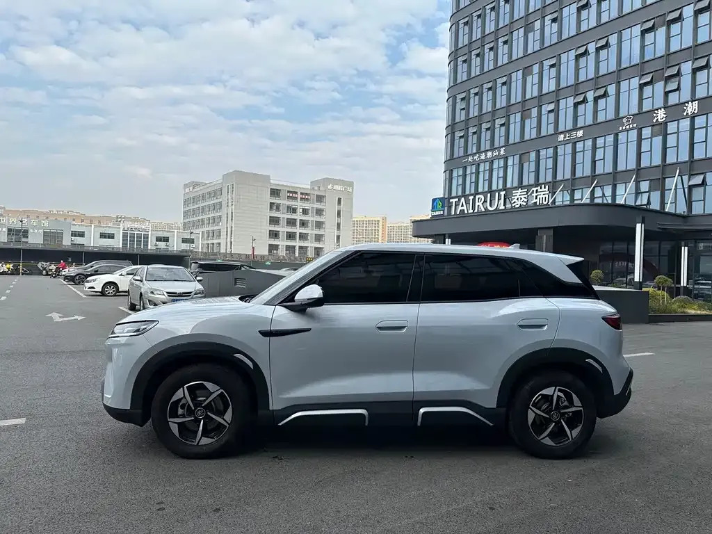 BYD Yuan UP 2025 из CN, фото 7
