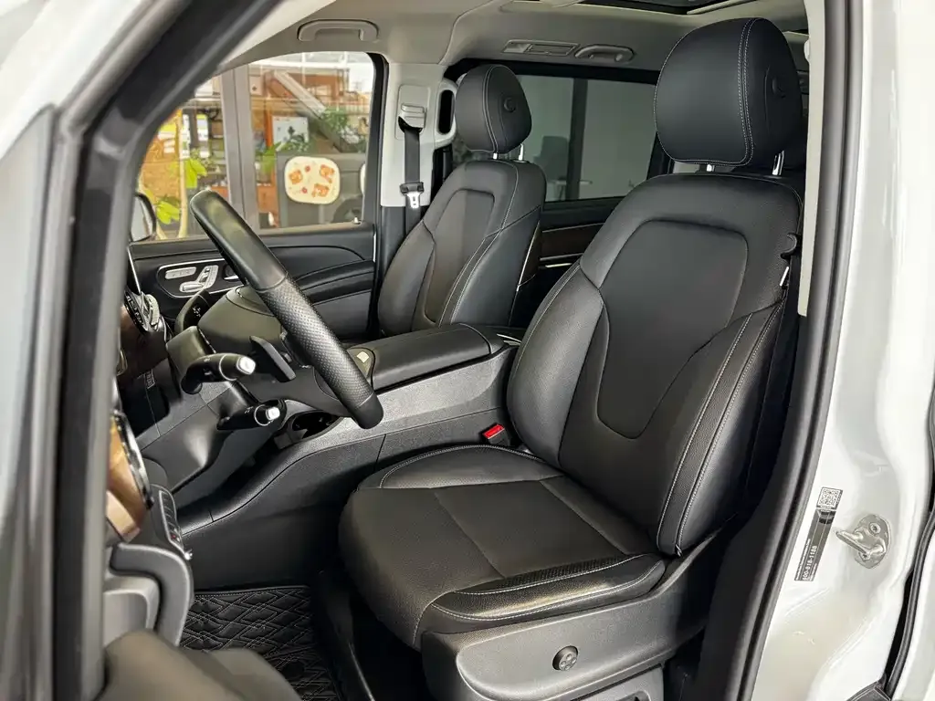 Mercedes-Benz V-Class 2021 из CN, фото 7