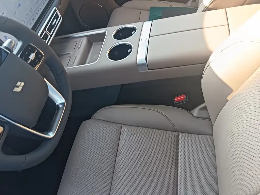 Li Auto Li L7 2026 из CN, фото 9