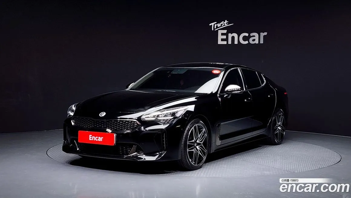 Kia Stinger 2021 из KR, фото 1