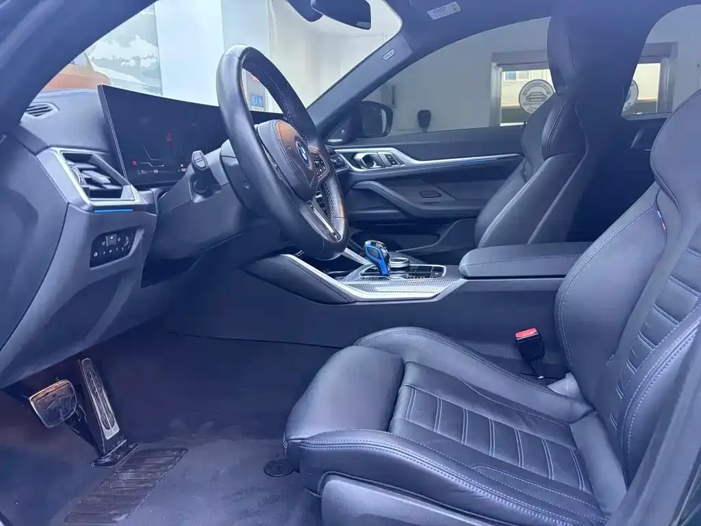 BMW i4 2023 из CN, фото 9