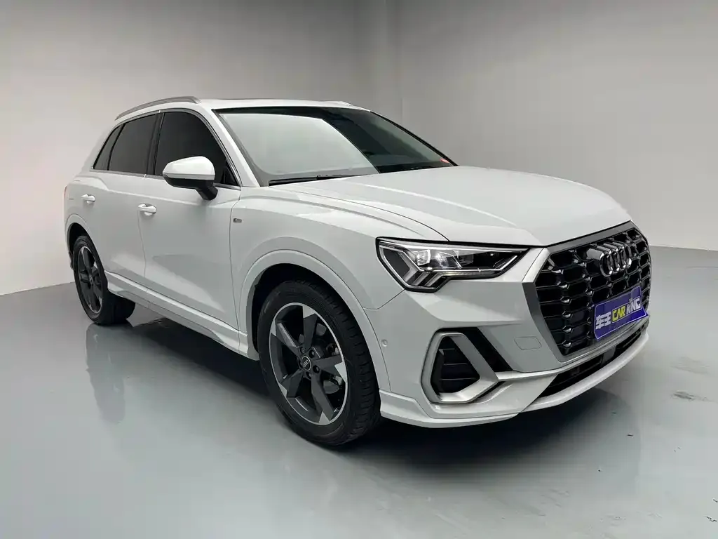 Audi Q3 2023 из CN, фото 3
