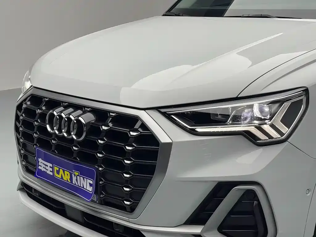 Audi Q3 2023 из CN, фото 6