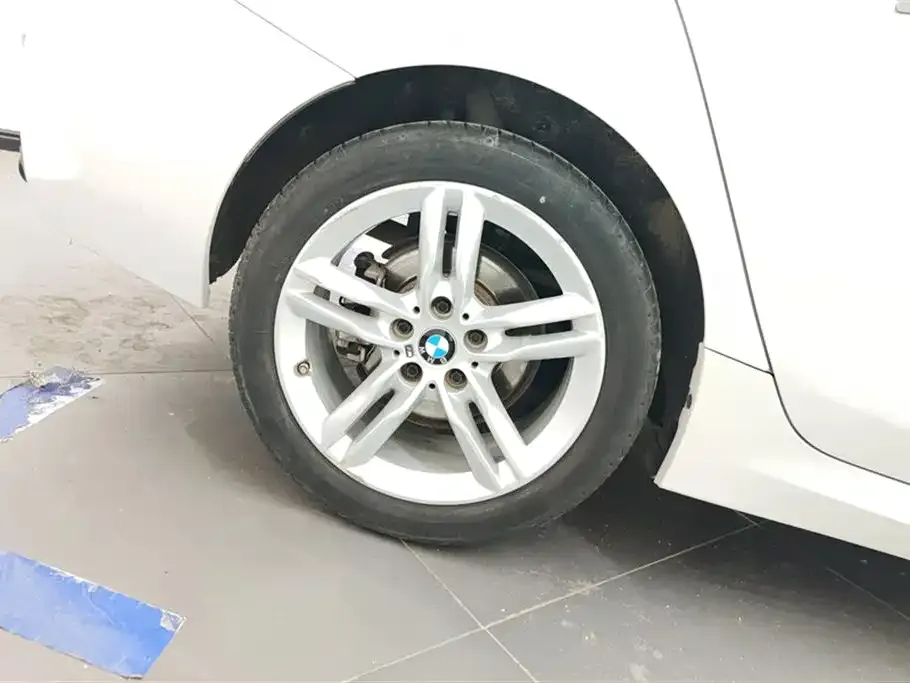 BMW 1 Series — фото 10