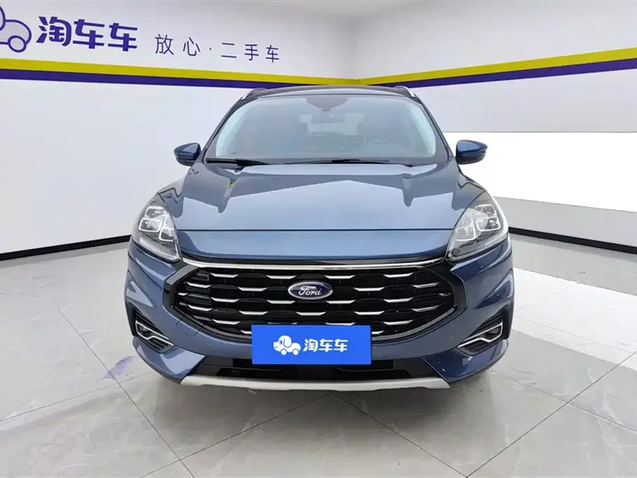 Ford Escape 2022 из CN, фото 2