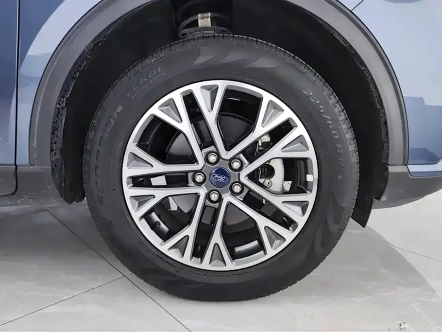 Ford Escape 2022 из CN, фото 6