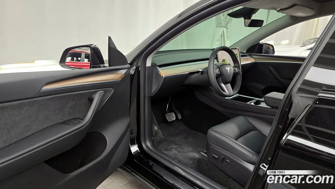 Tesla Model Y 2024 из KR, фото 6