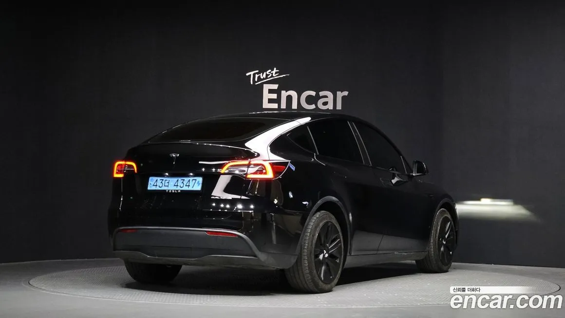 Tesla Model Y 2024 из KR, фото 4