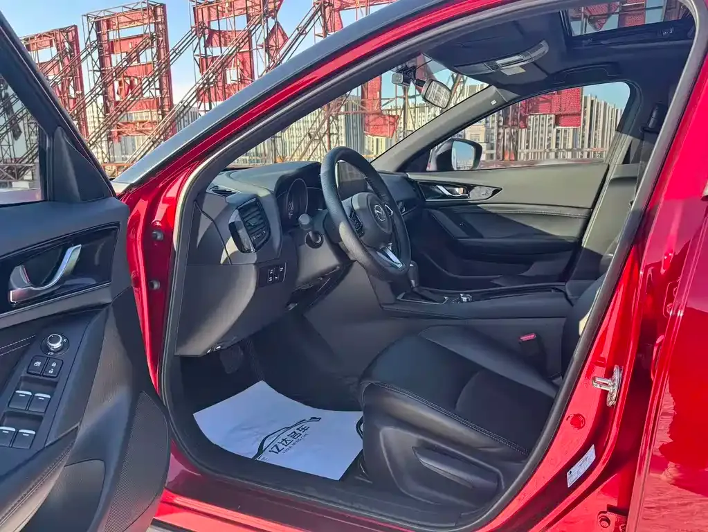 Mazda CX-4 2021 из CN, фото 9