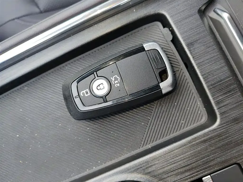 Ford Mondeo 2025 из CN, фото 9