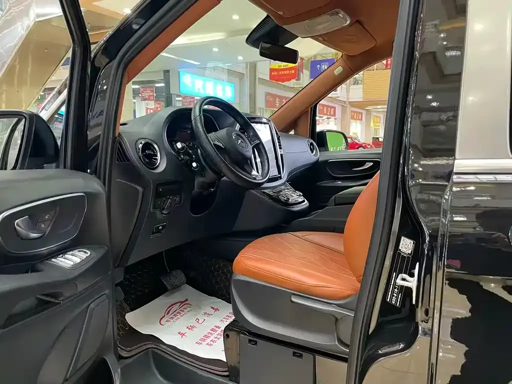 Mercedes-Benz Vito 2023 из CN, фото 7