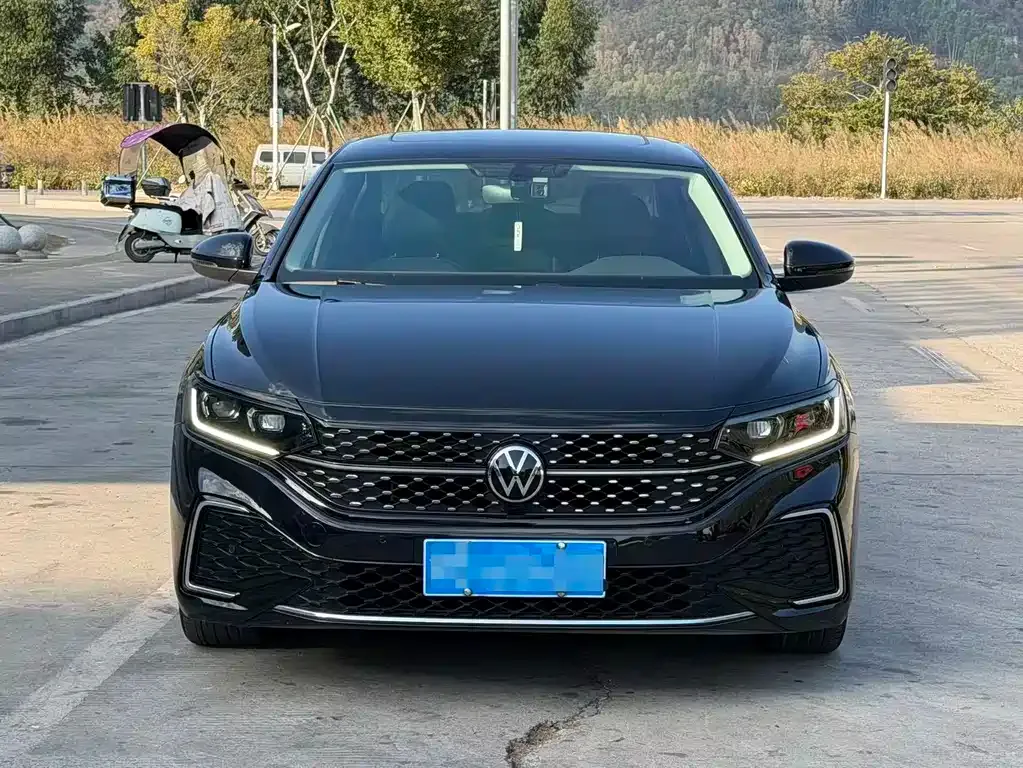 Volkswagen Passat 2022 из CN, фото 7