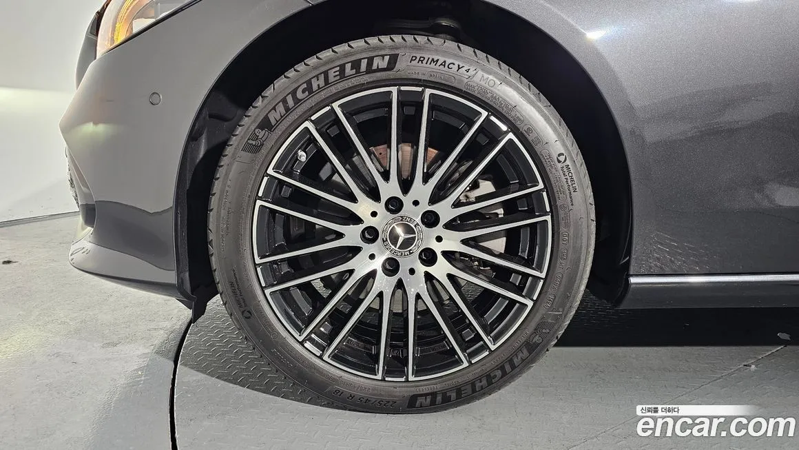 Mercedes-Benz C-Class 2025 из KR, фото 5