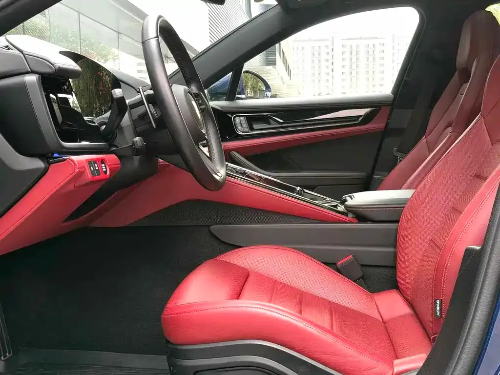 Porsche Panamera 2025 из CN, фото 10