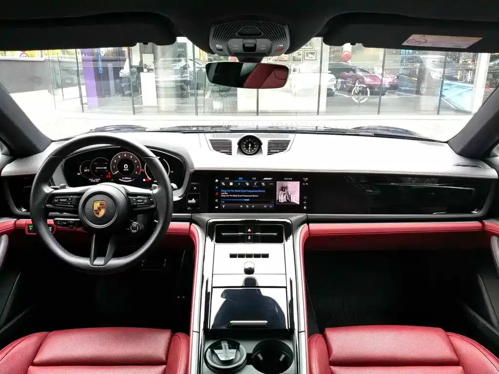 Porsche Panamera 2025 из CN, фото 3