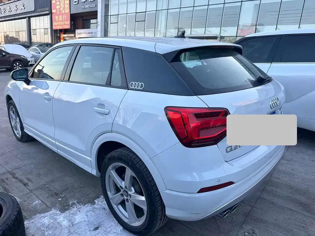 Audi Q2L 2021 из CN, фото 3