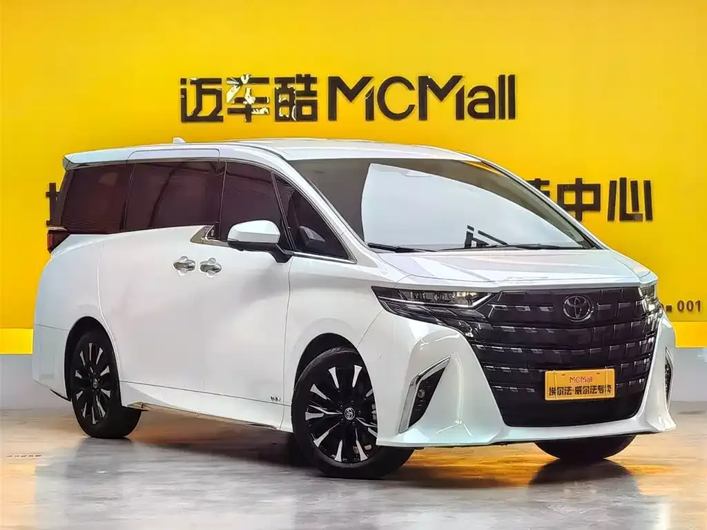 Toyota Alphard — фото 3