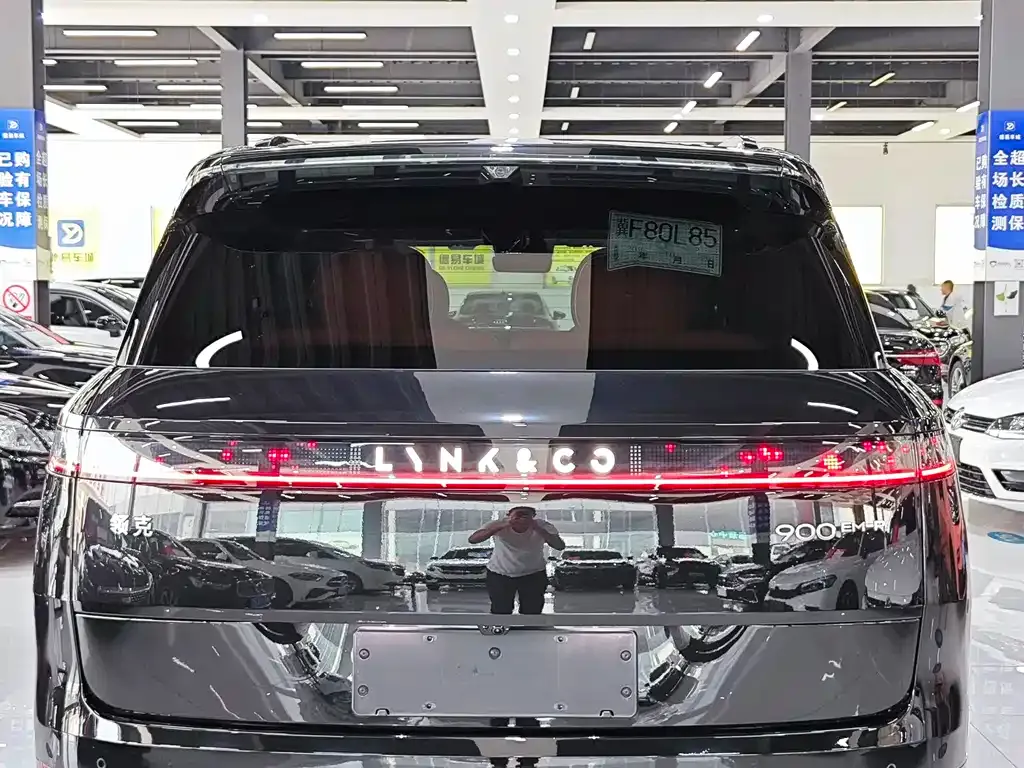 Lynk & Co 900 2025 из CN, фото 3
