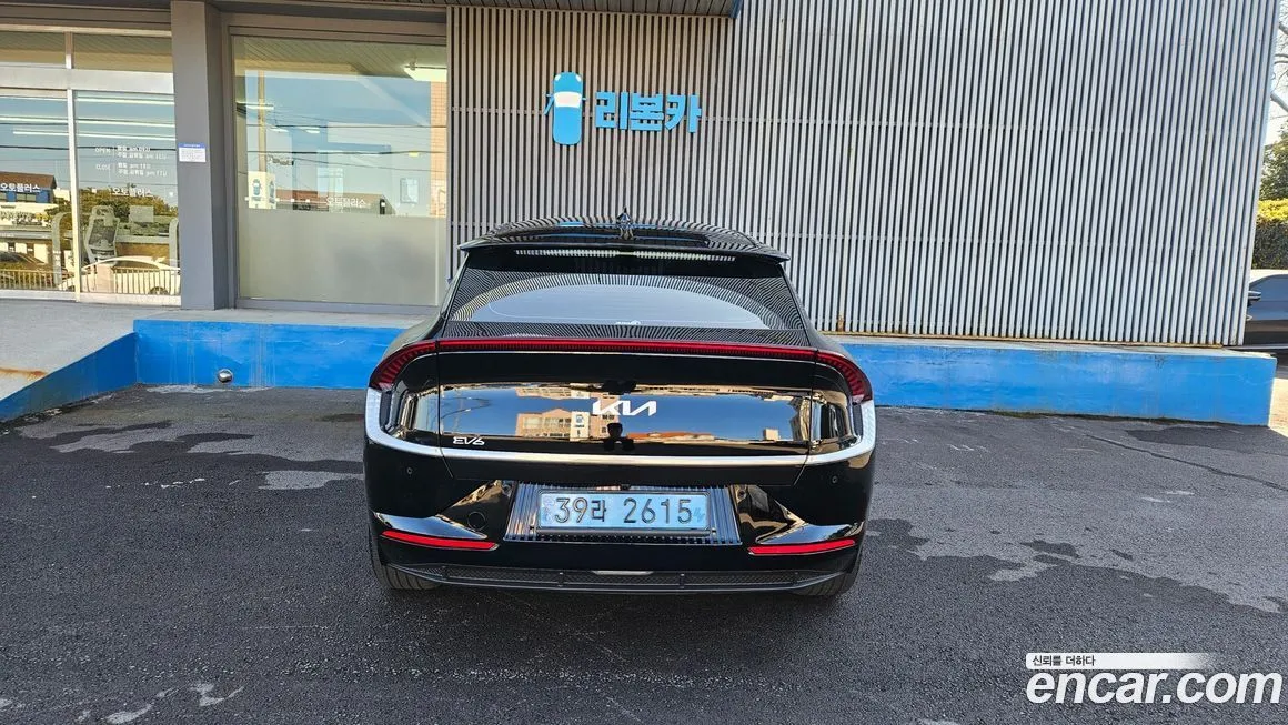 Kia EV6 2023 из KR, фото 9