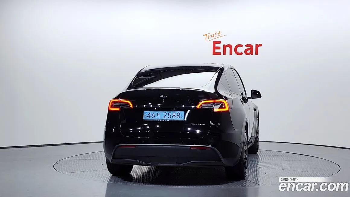 Tesla Model Y 2022 из KR, фото 2