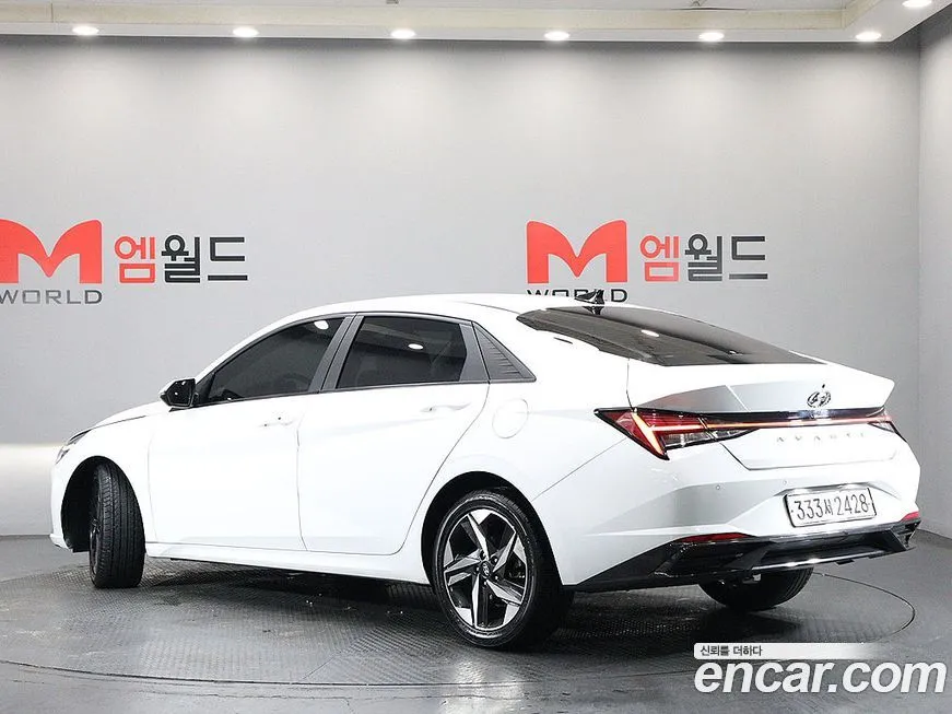 Hyundai AVANTE — фото 4