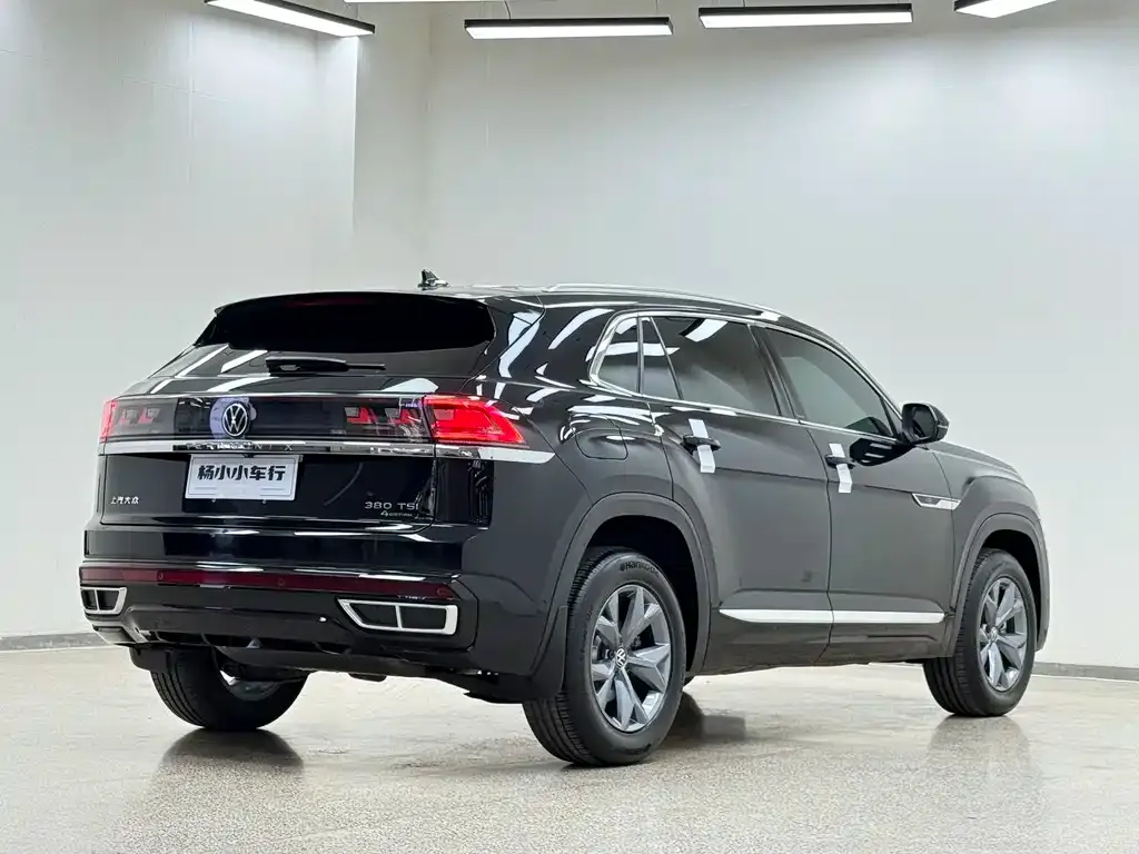 Volkswagen Teramont 2023 из CN, фото 8