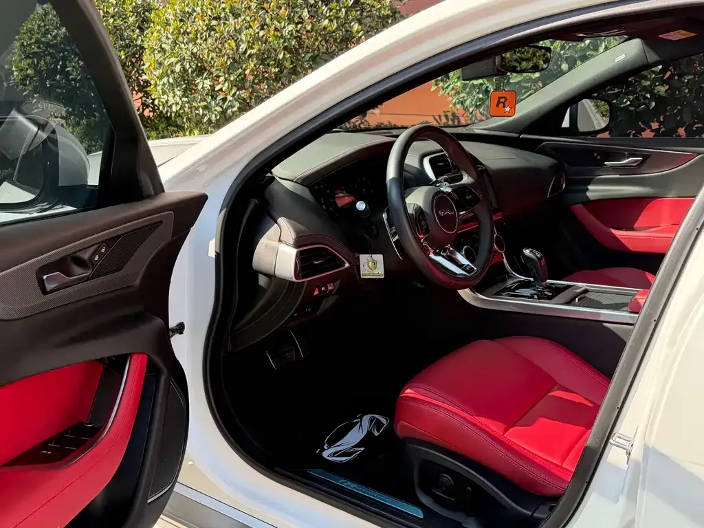 Jaguar XEL 2023 из CN, фото 6