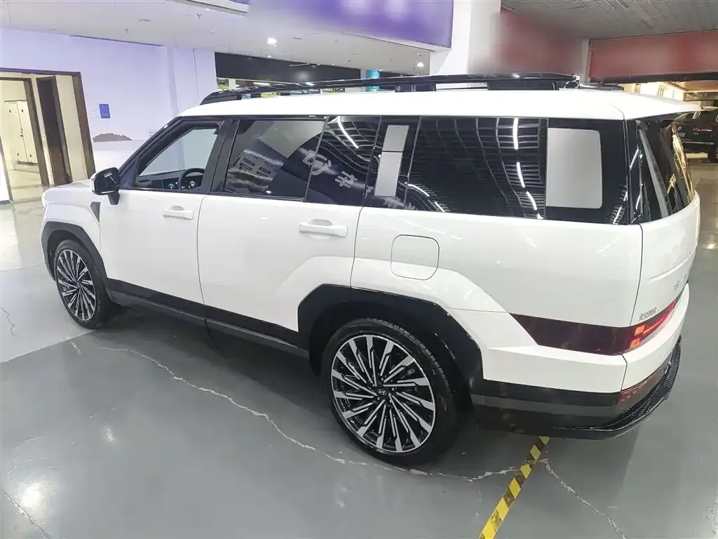 Hyundai Santa Fe 2025 из CN, фото 8