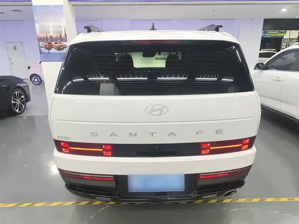 Hyundai Santa Fe 2025 из CN, фото 4