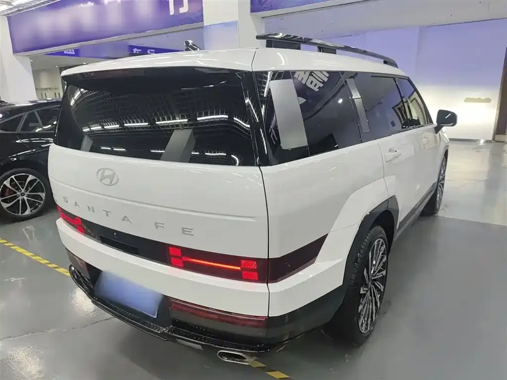 Hyundai Santa Fe 2025 из CN, фото 7