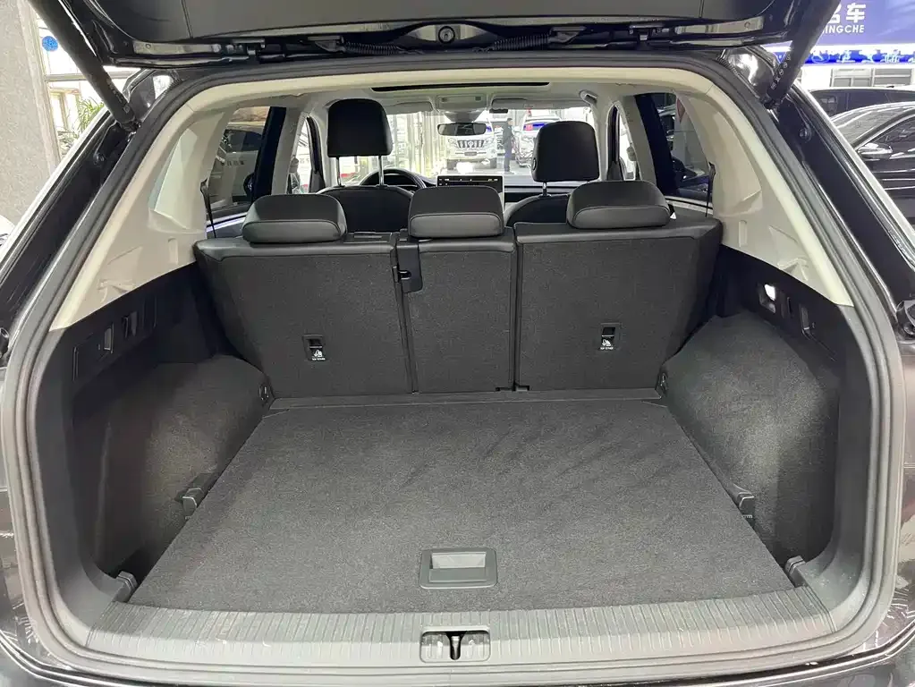 Volkswagen Tayron 2022 из CN, фото 5