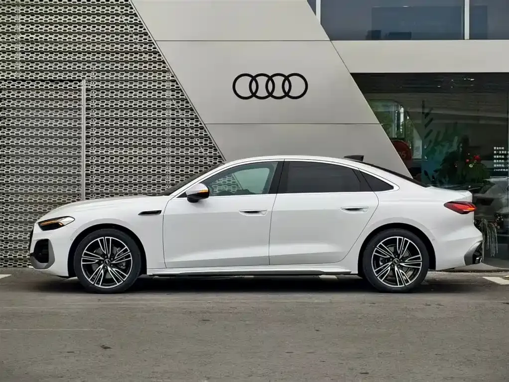 Audi A5L 2025 из CN, фото 10