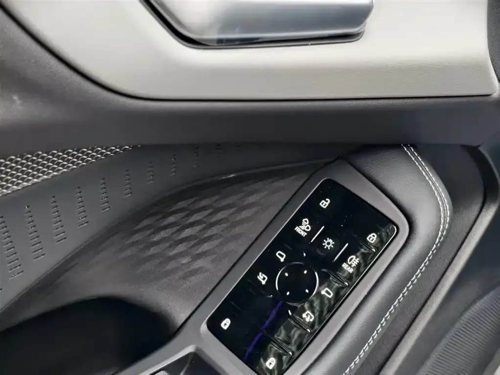 Audi A5L 2025 из CN, фото 6
