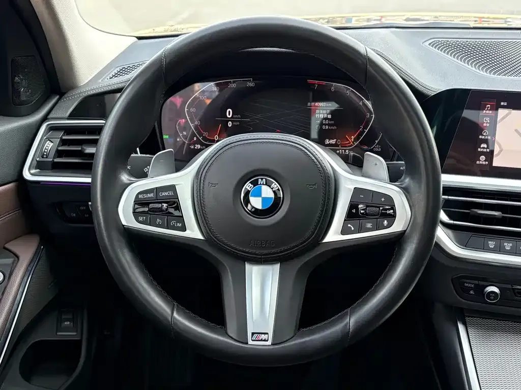 BMW 3 Series 2022 из CN, фото 8