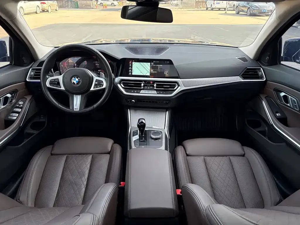 BMW 3 Series 2022 из CN, фото 7
