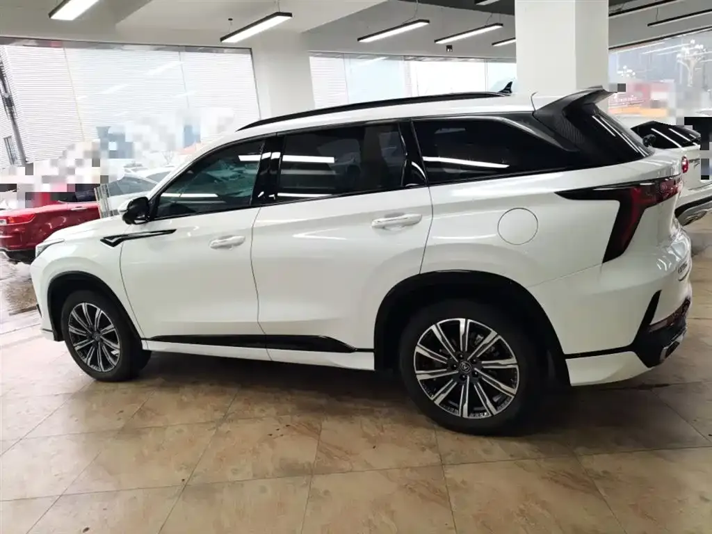 Changan CS75PLUS 2024 из CN, фото 4