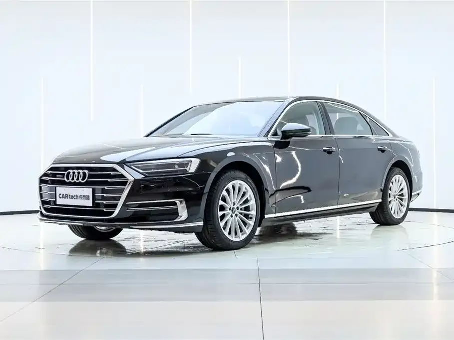 Audi A8 2021 из CN, фото 8