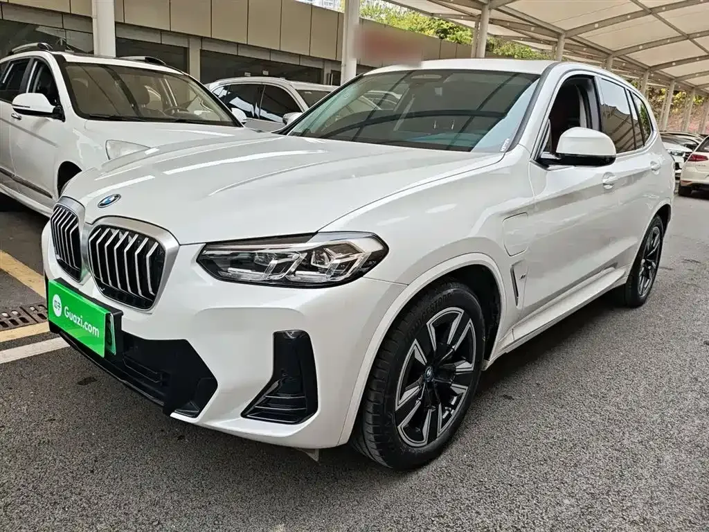 BMW iX3 2025 из CN, фото 2