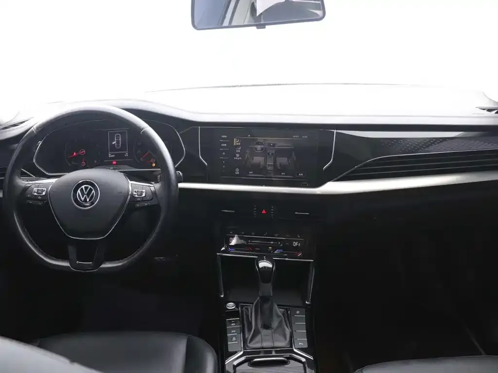 Volkswagen Passat 2021 из CN, фото 8