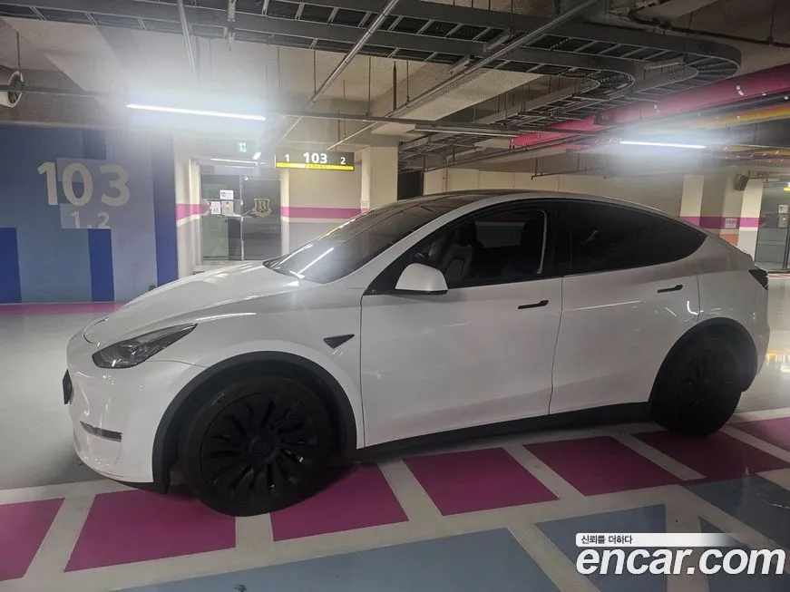 Tesla Model Y 2022 из KR, фото 3