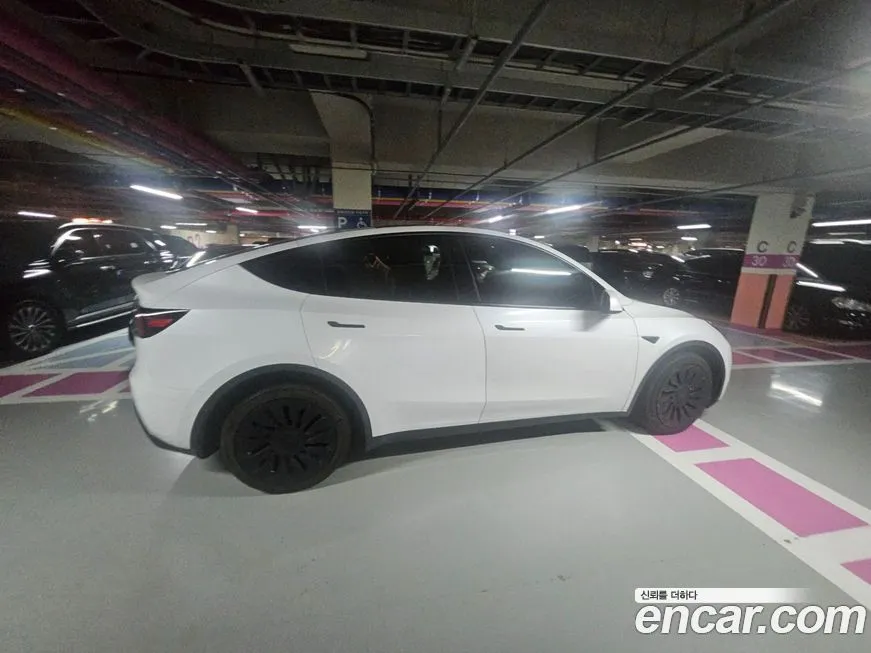 Tesla Model Y 2022 из KR, фото 5