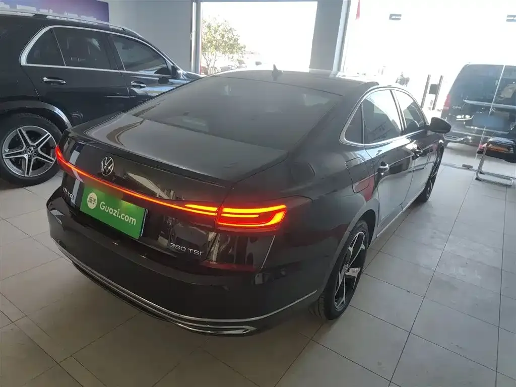 Volkswagen Passat 2024 из CN, фото 6