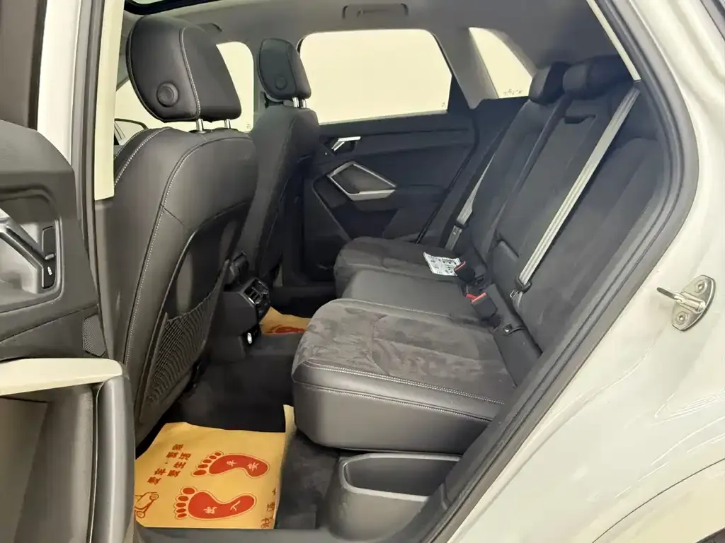 Audi Q3 2022 из CN, фото 3