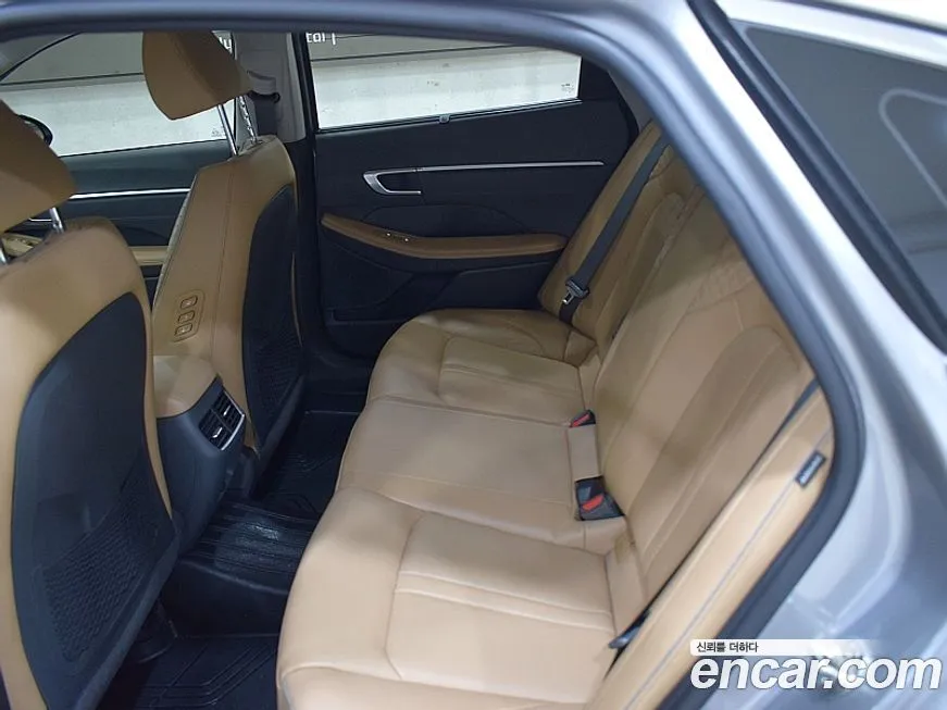 Hyundai Sonata 2021 из KR, фото 3