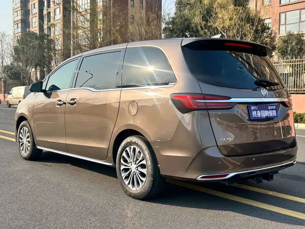 Buick GL8 2024 из CN, фото 4