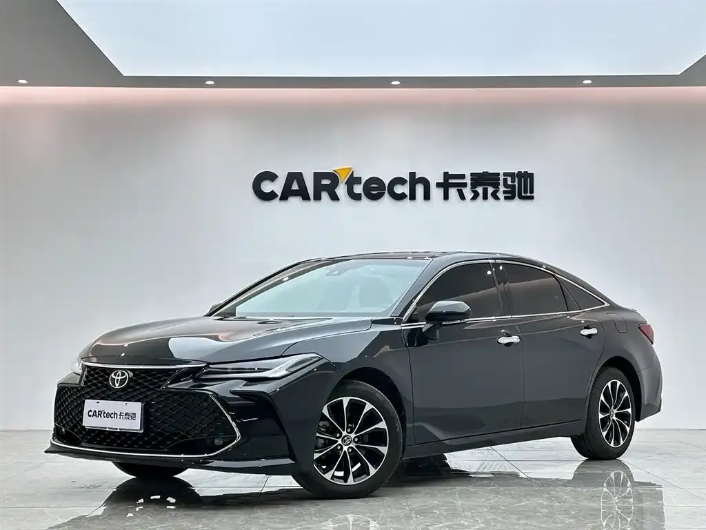 Toyota Avalon 2024 из CN, фото 1